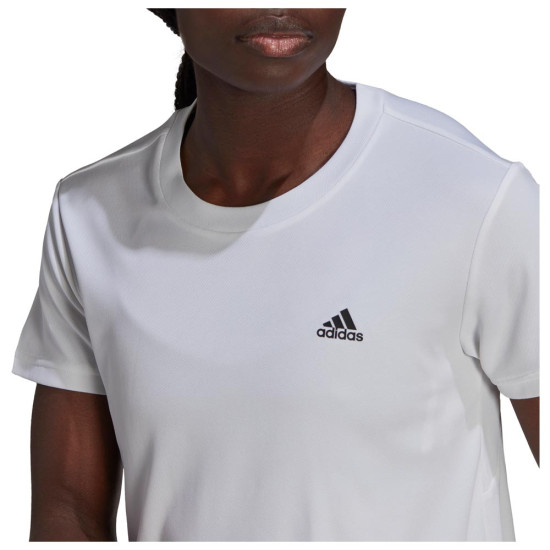 Adidas Γυναικεία κοντομάνικη μπλούζα Adidas Γυναικεία κοντομάνικη μπλούζα